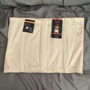 Maidenform Cream Shapewear Waistnipper